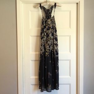 Anthropologie Lilka Verano floral dress